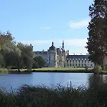 Garden Chantilly